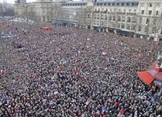 Más de 100 mil protestan en Francia por ‘gasolinazo’