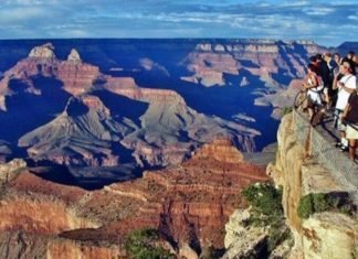 Muere mujer de 70 años al caer en el Gran Cañón