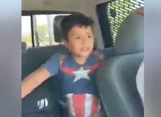 Olvida familia a su hijo ¡en un Oxxo!