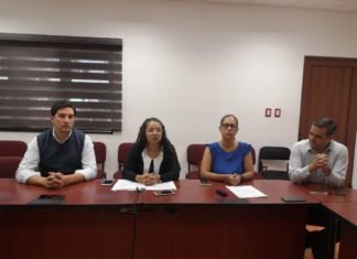 Regidores piden destitución de la directora del Includis