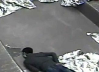 Video muestra la muerte de un menor migrante detenido en frontera de EU