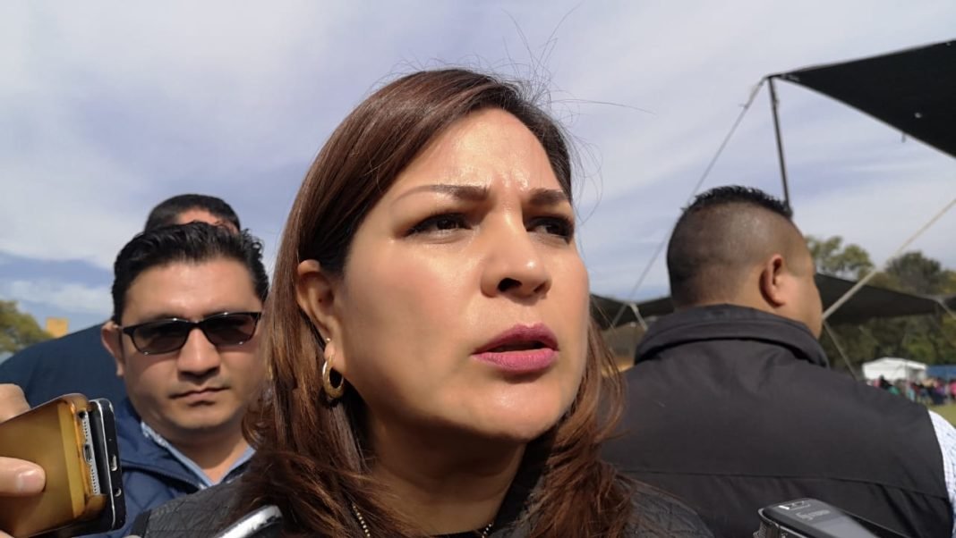 798638D7-B222-4B08-8287-D55CA6A5B9E6