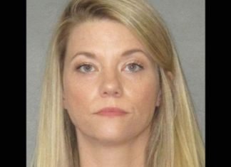 Maestra tuvo relaciones con estudiante de 15 años; esta presa