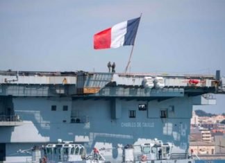 Francia anuncia 668 marinos contagiados a bordo de portaviones nuclear