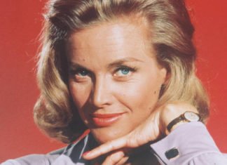 Muere Honor Blackman, la legendaria Pussy Galore de James Bond