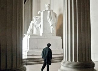 AMLO colocará ofrenda en Monumento a Abraham Lincoln