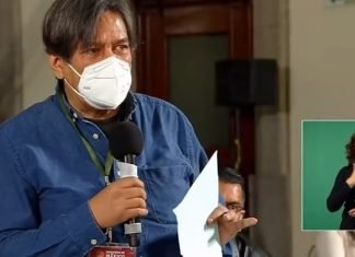 Tenso frente a frente del periodista Julio Astillero con AMLO