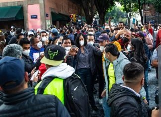 Alcaldes electos de CDMX son agredidos en su intento por llegar al Congreso capitalino