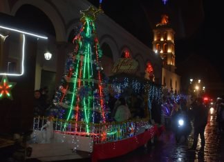 Caravana Navideña 2021 en Apaseo el Grande