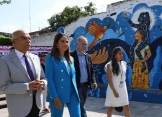 Reaparece Alcalde tras asesinato de su hijo