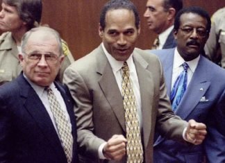 La noche de furia de O.J. Simpson: el crimen de su ex mujer, un guante salvador y un proceso escandaloso