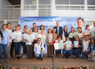 En Villagrán capacitan a mujeres para emprender negocios