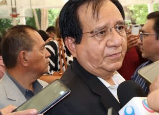 Alcalde acepta que auditen despidos, pero pide que también revisen al pasado gobierno