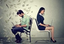 Despiden a empleada por acceder a las nóminas de sus compañeros para probar que gana menos por el mismo trabajo