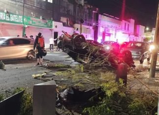 Aparatoso accidente en Celaya deja lesionados en Avenida Fco. Juárez y ALM