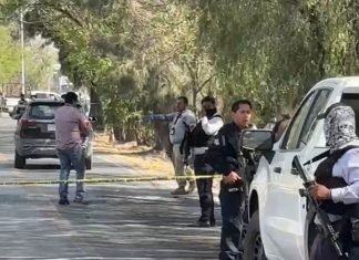 Reporte al 911 frustra asalto a tractocamión