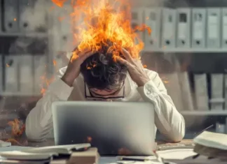 ¿Qué es el «burnout» y por qué México ocupa el tercer lugar a nivel mundial?