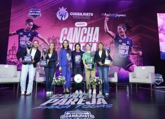 Promueve Gobierno de la Gente igualdad en el futbol y en la vida con el panel Cancha Pareja para Todas