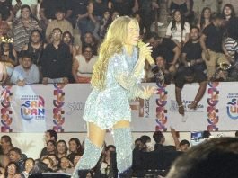 Gloria Trevi encantó durante su presentación en la Feria de Apaseo el Grande