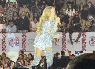Gloria Trevi encantó durante su presentación en la Feria de Apaseo el Grande