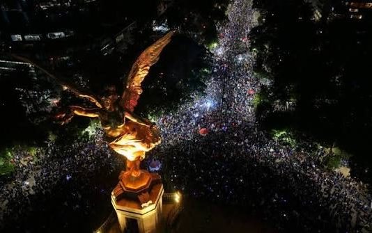 Más de un millón de personas celebraron pase de la selección en Ciudad de México