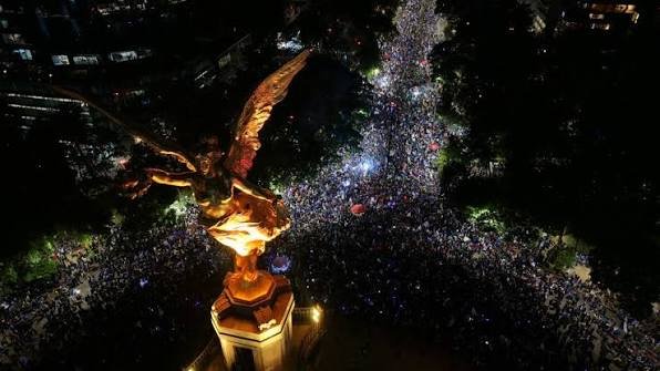 Más de un millón de personas celebraron pase de la selección en Ciudad de México