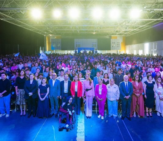 Reconoce Gobernadora talento, creatividad y fuerza las Juventudes de Guanajuato